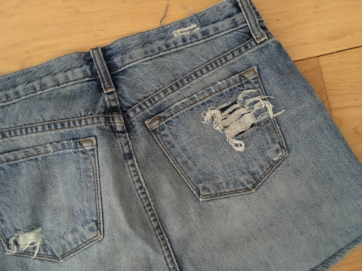 J BRAND Shredded Distressed Ripped Shorts Denim Jeans Size 27 ladies