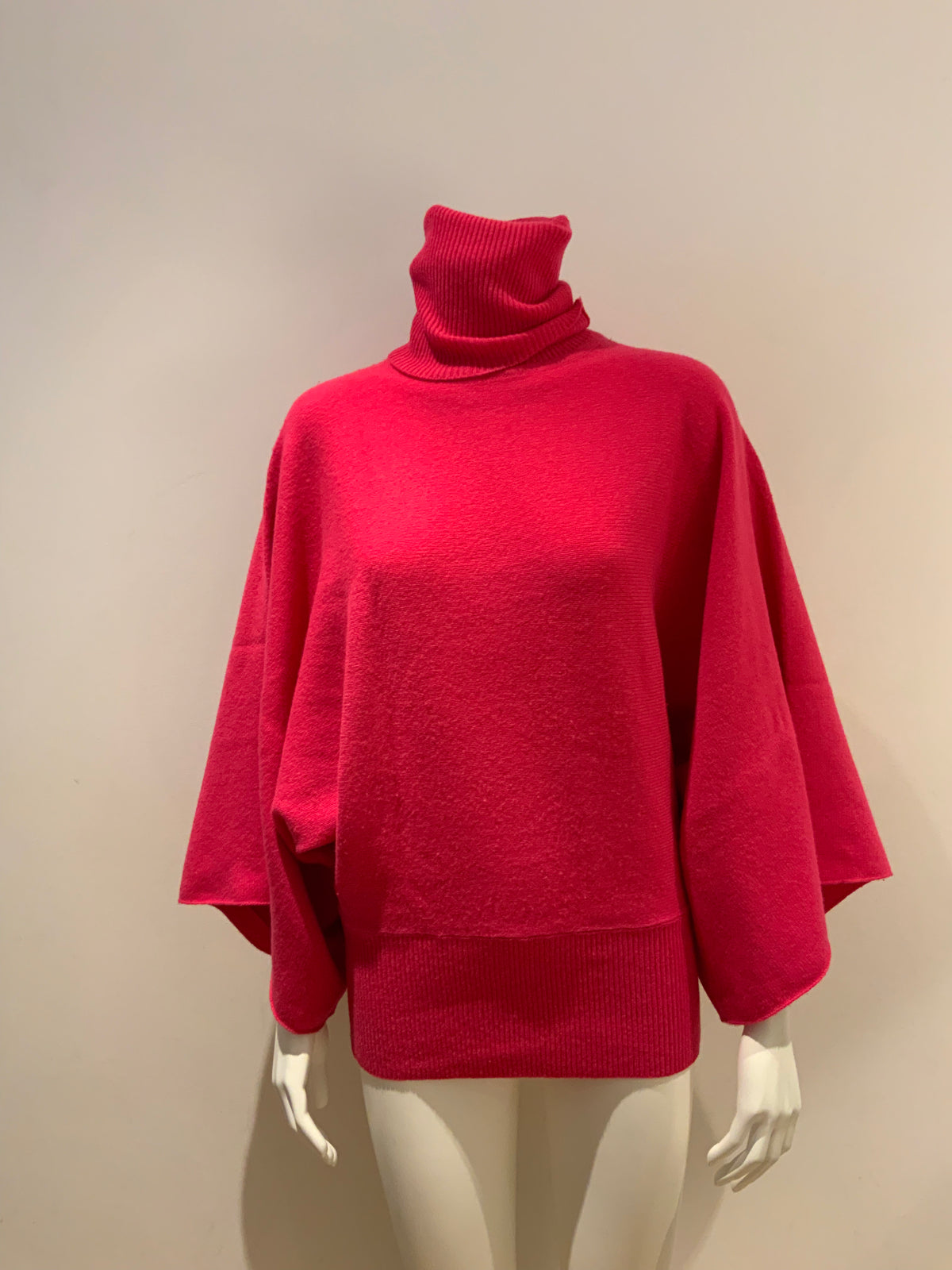 DKNY Lambswool Knit Turtleneck Batwings ~sweater jumper Size S/ P Small ladies
