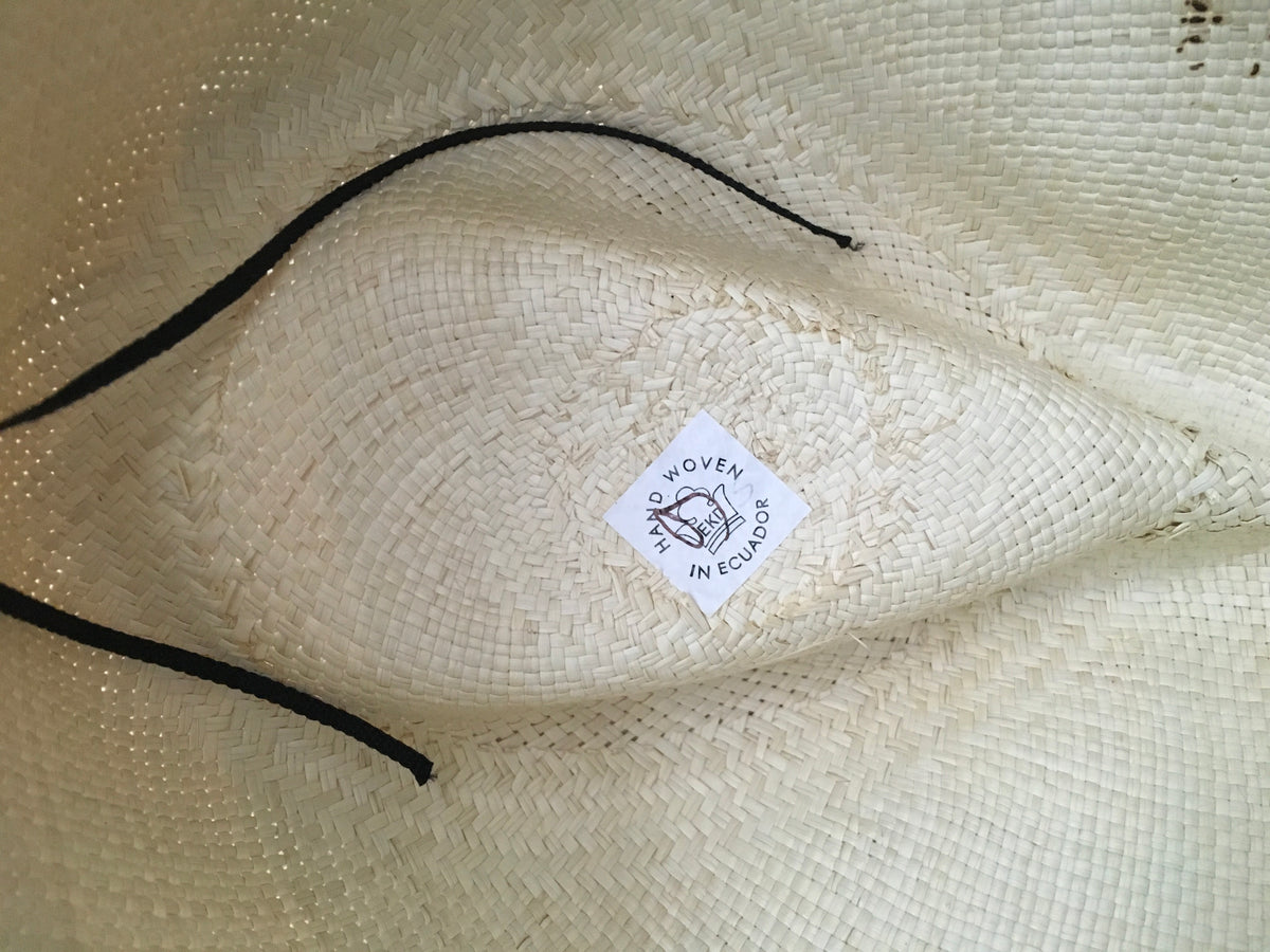 YOSUZI Rafael straw hat crafted by artisans in Ecuador from Toquilla straw Men
