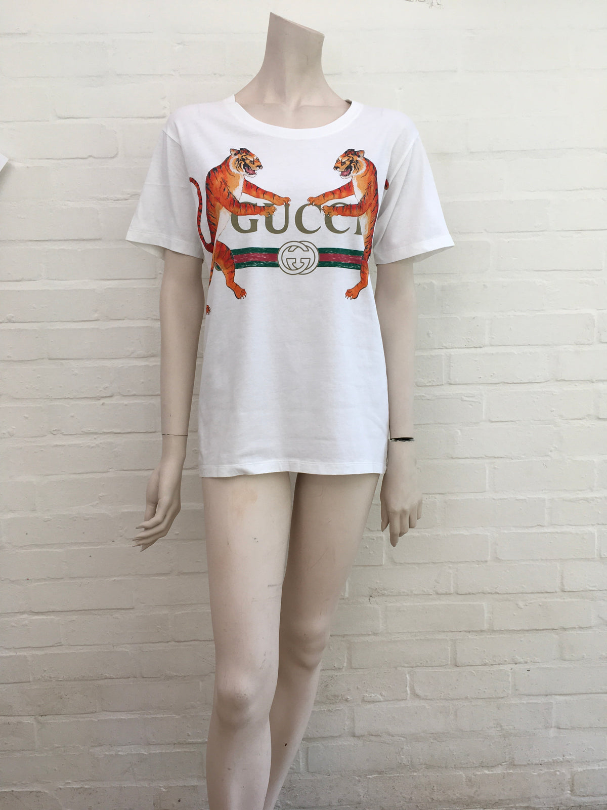 Gucci Tigers Roaring Vintage Look Logo White T-Shirt Size XXS ladies