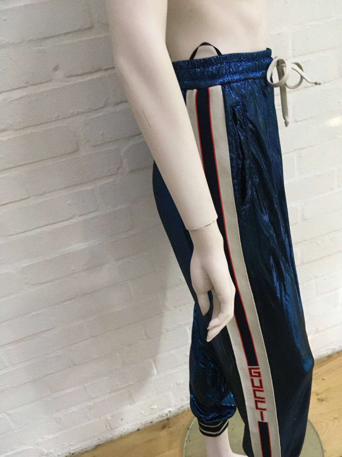 GUCCI 2019 Side-Stripe Metallic Lamé Jogging Bottoms in Blue Pants Trousers Ladies