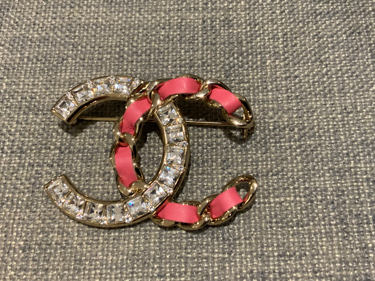 Chanel Lambskin Crystal Chain CC Brooch Pink Leather Gold ladies