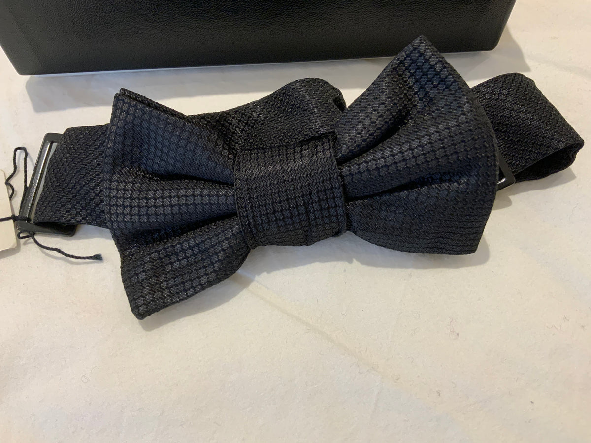 Chanel Runway Jacquard Bow Tie ladies