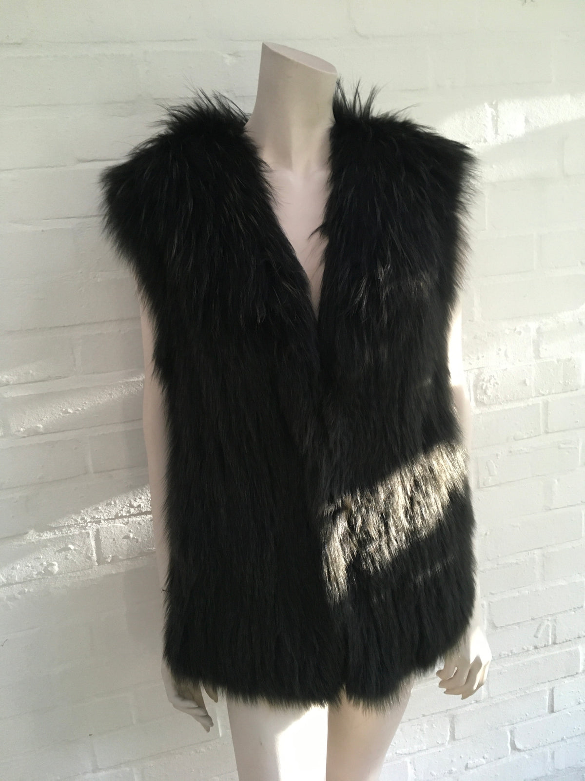 VINCE Women's Green Black Spruce Fox Fur Vest Gilet US 6 UK 10 Ladies