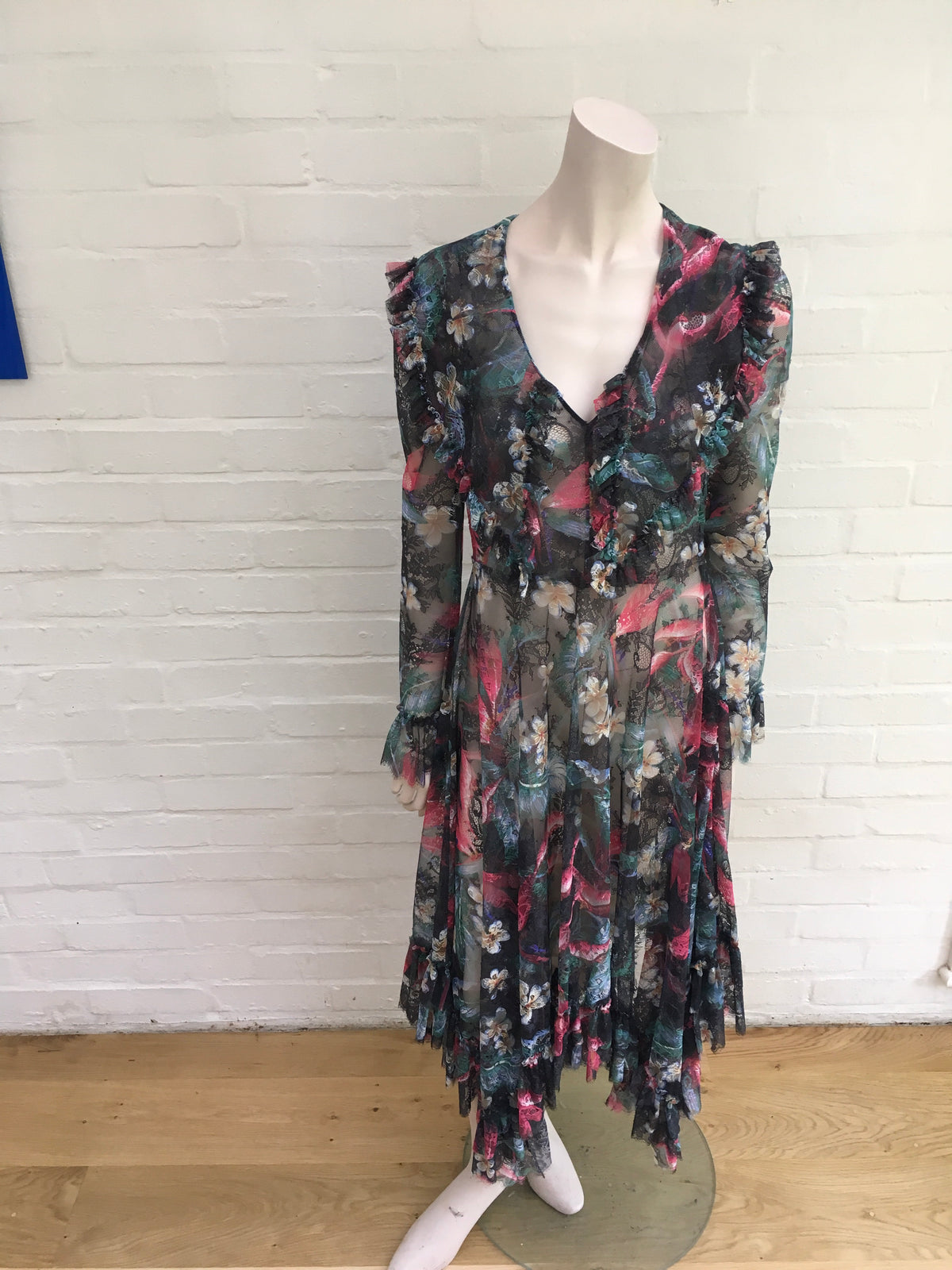 Philosophy di Lorenzo Serafini Sheer Lace-Accented Maxi Dress Ladies