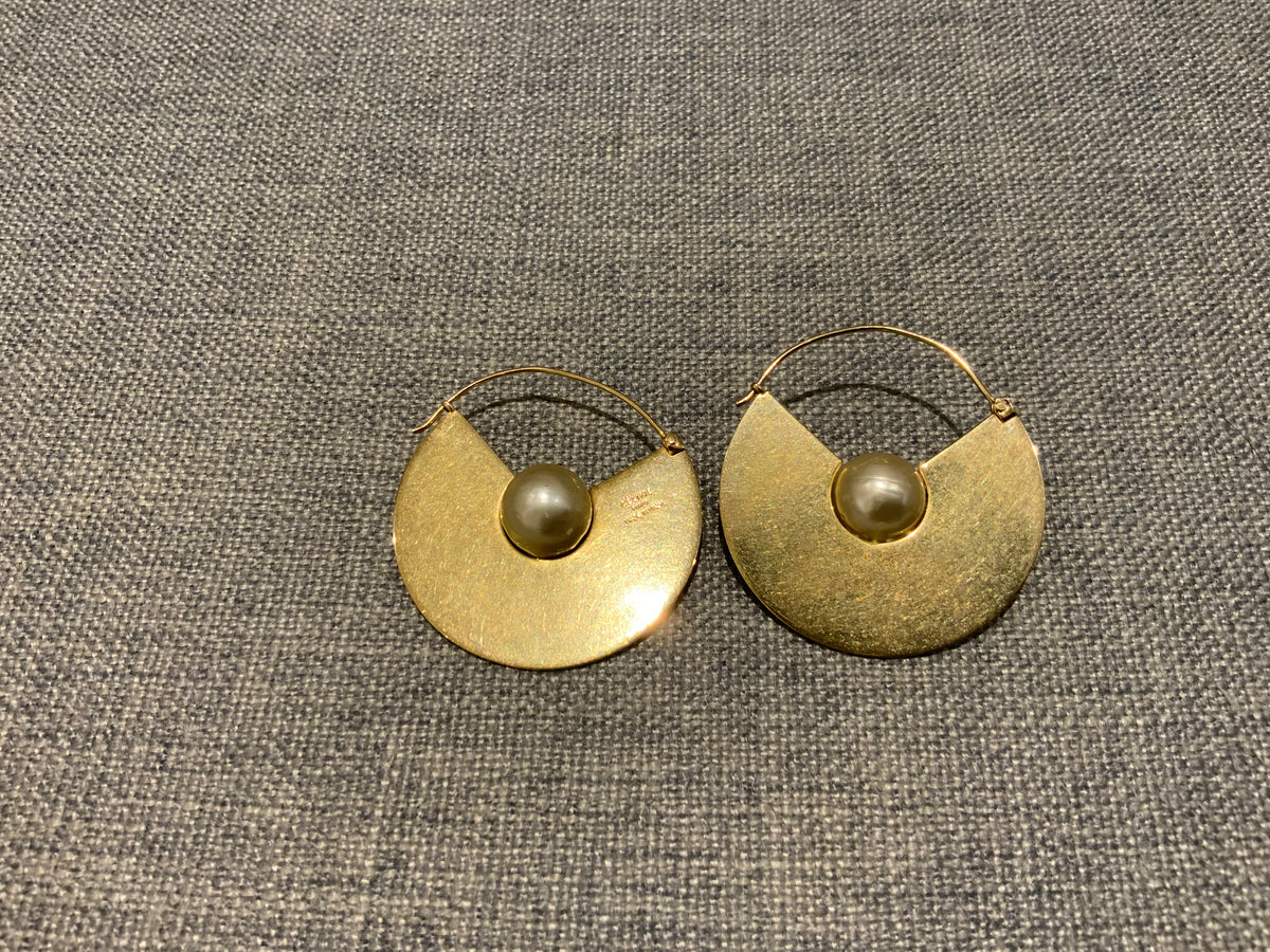 ICONIC CÉLINE Celine Phoebe Philo Gold Pearls Hoops Earrings ladies