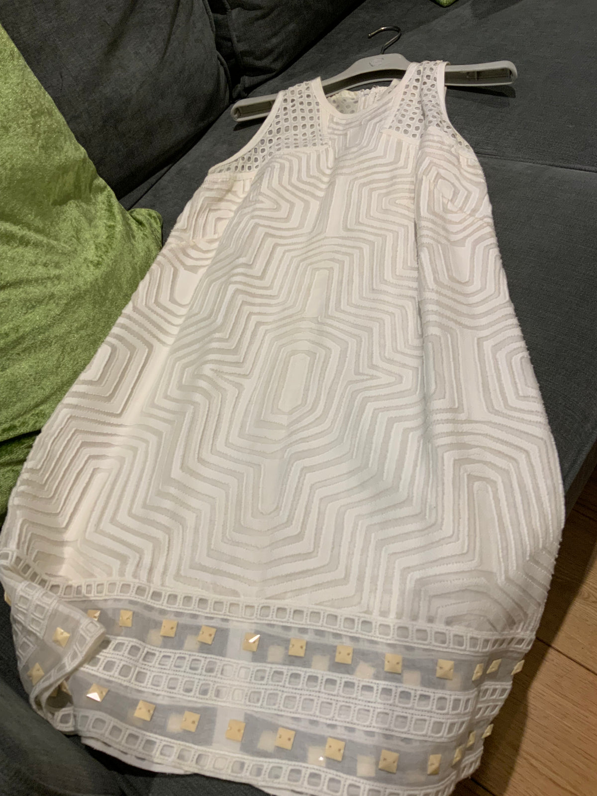 ANDREW GN White Broderie Anglaise dress runaway collection Size F 38 US 6 UK 10 $3980 ladies