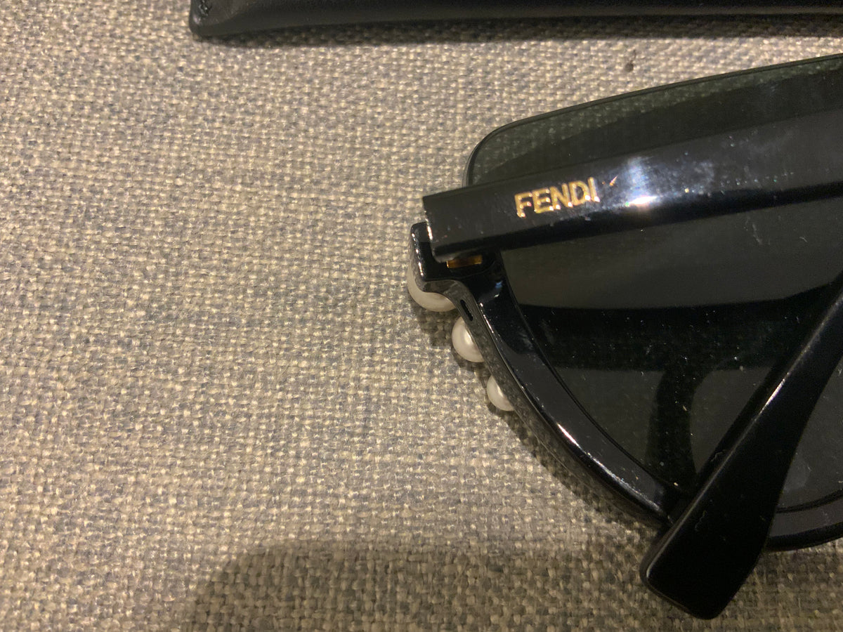 Fendi Ribbons and Pearl Sunglasses ladies