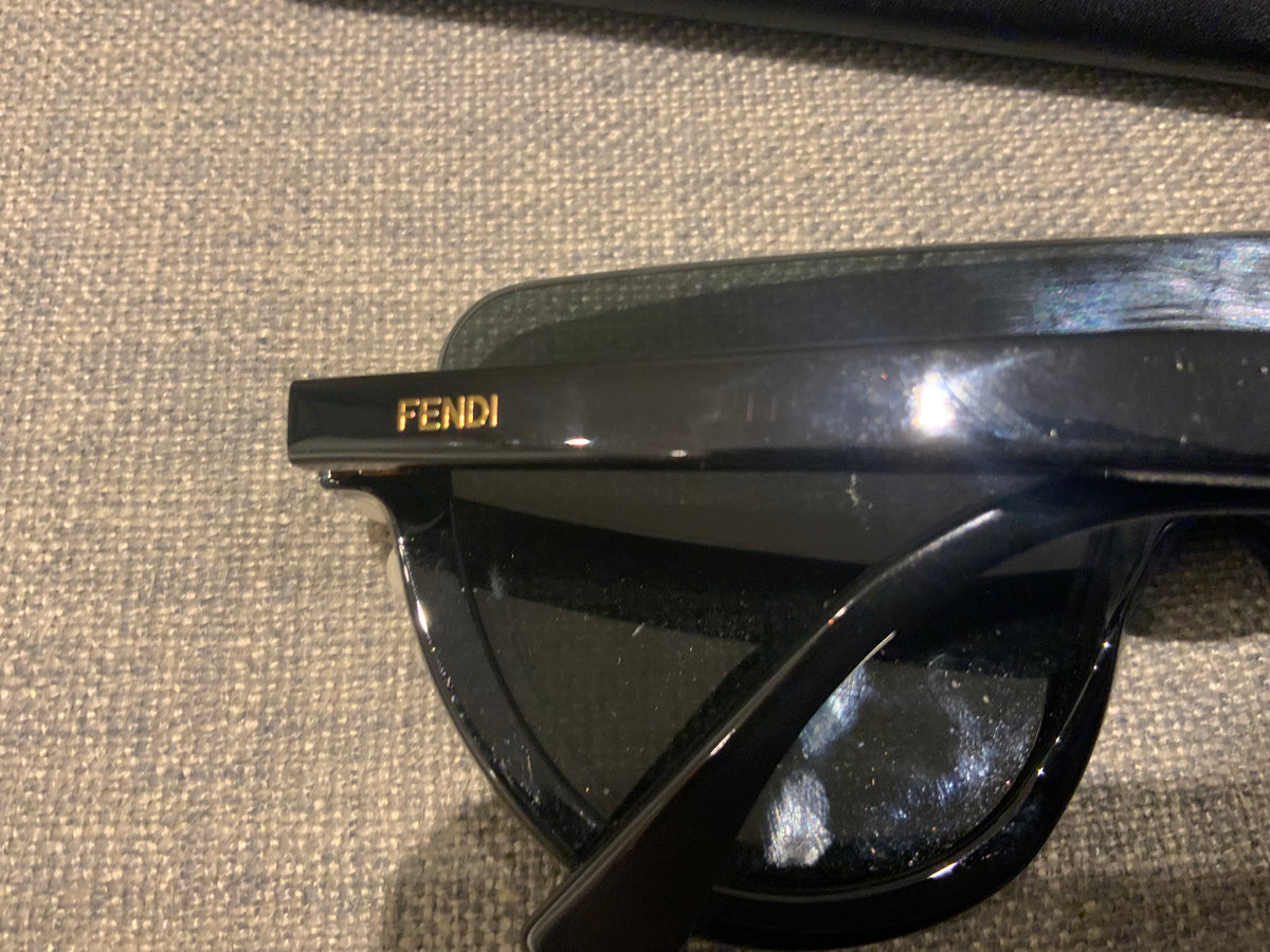 Fendi Ribbons and Pearl Sunglasses ladies