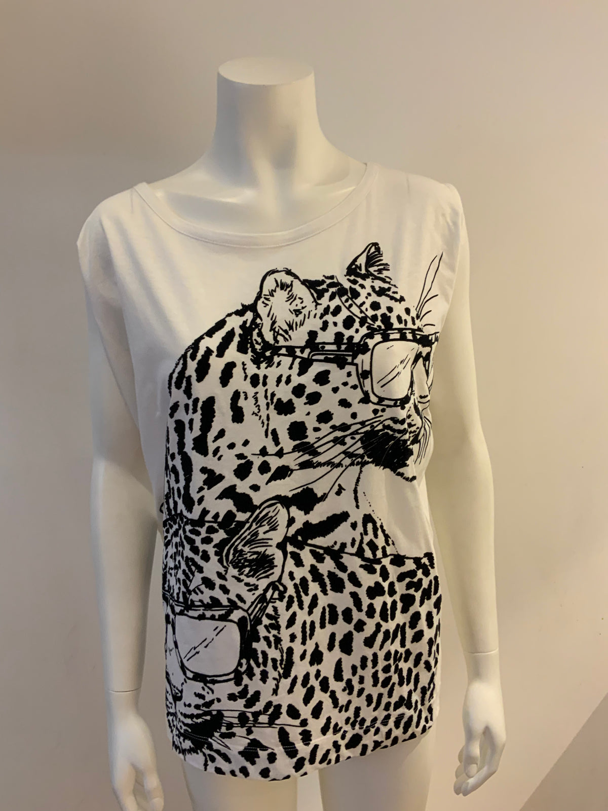 Stella McCartney Velvet Leopard T shirt Size I 40 UK 8 US 6 S small ladies