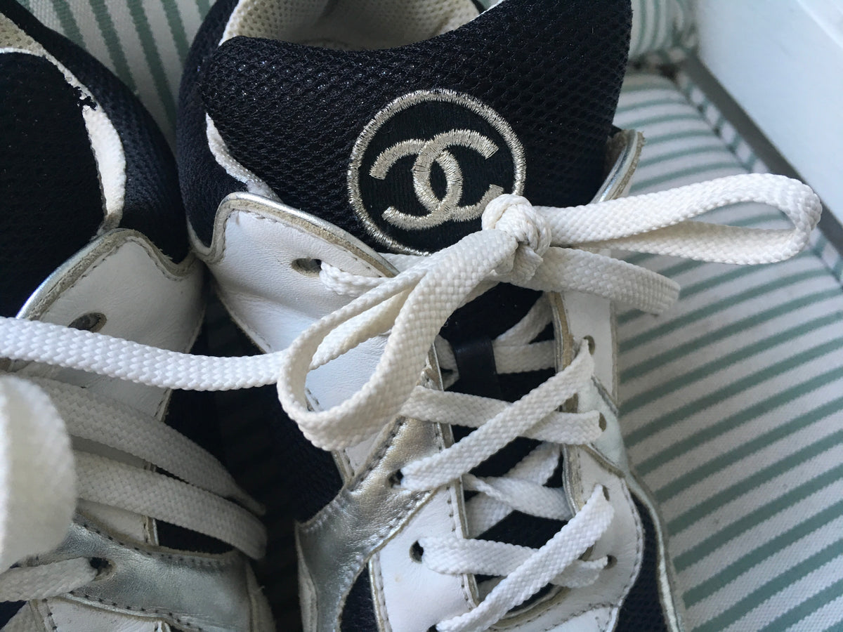CHANEL CC Low-Top Sneakers Trainers Shoes Ladies