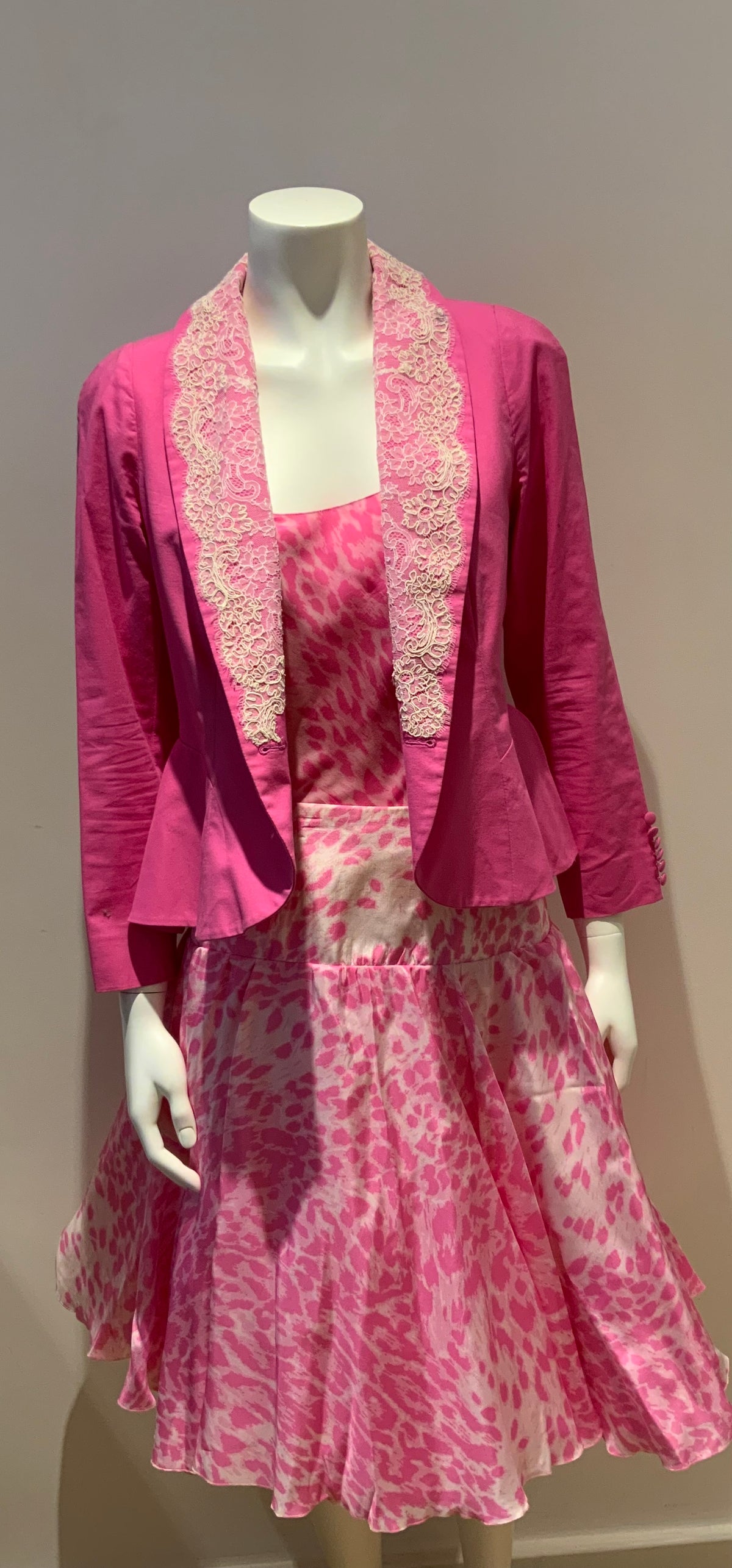 Guillaume d'Agon haute couture Pink Three Pieces Set Size F 42 UK 14 US 10 ladies