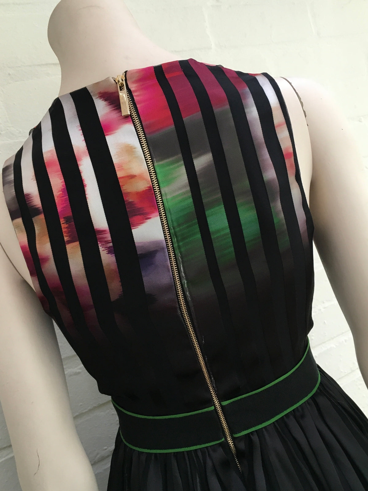 ELIE SAAB Black sheer tapes multicolor floral pattern Dress F 34 ladies