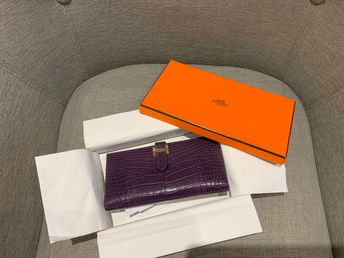 Hermes 'Amethyst' Shiny Crocodile Alligator Bearn Wallet ladies