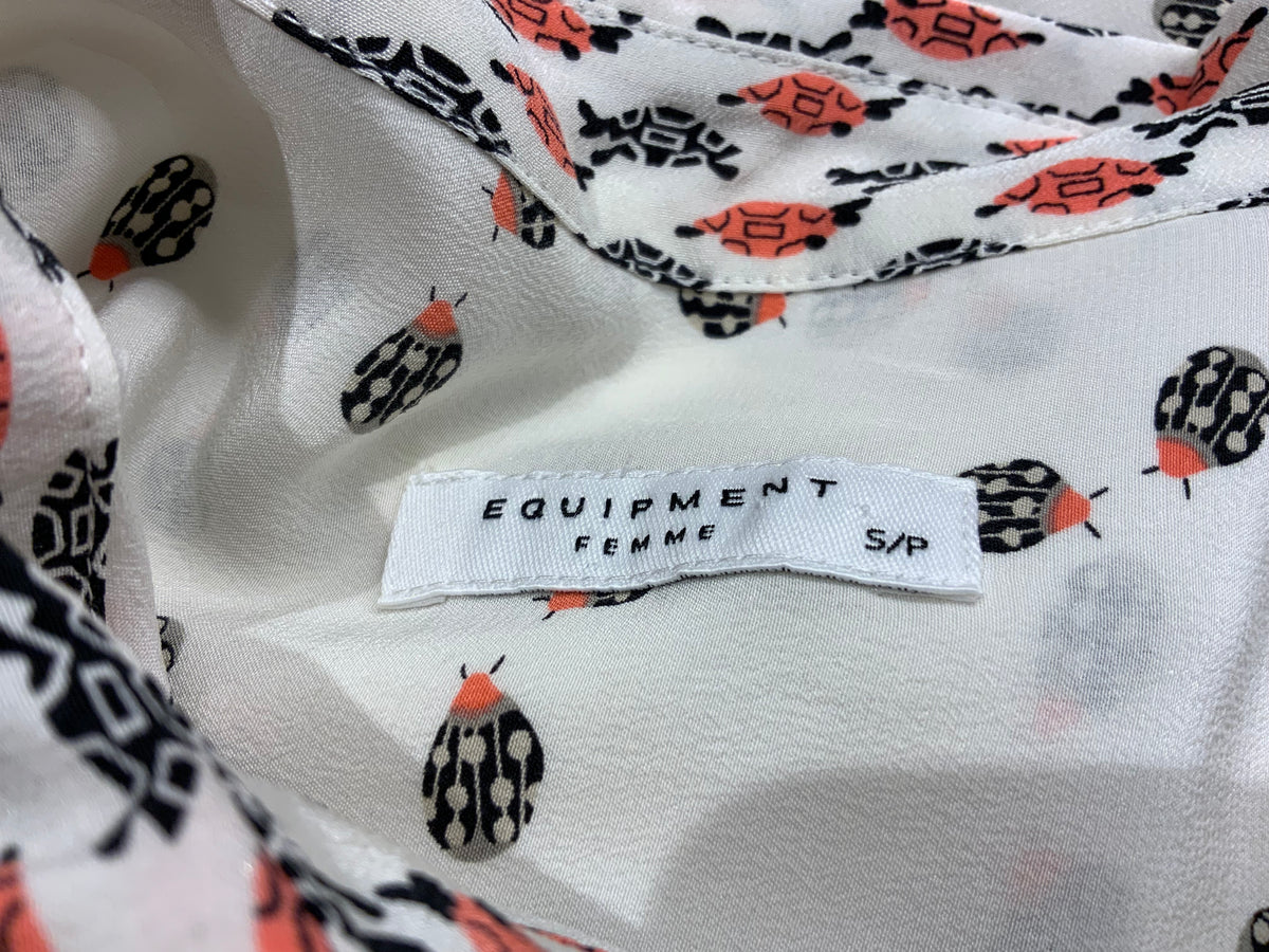 EQUIPMENT Slim Signature Ladybug Print Shirt BLOUSE SIZE S/P Small ladies