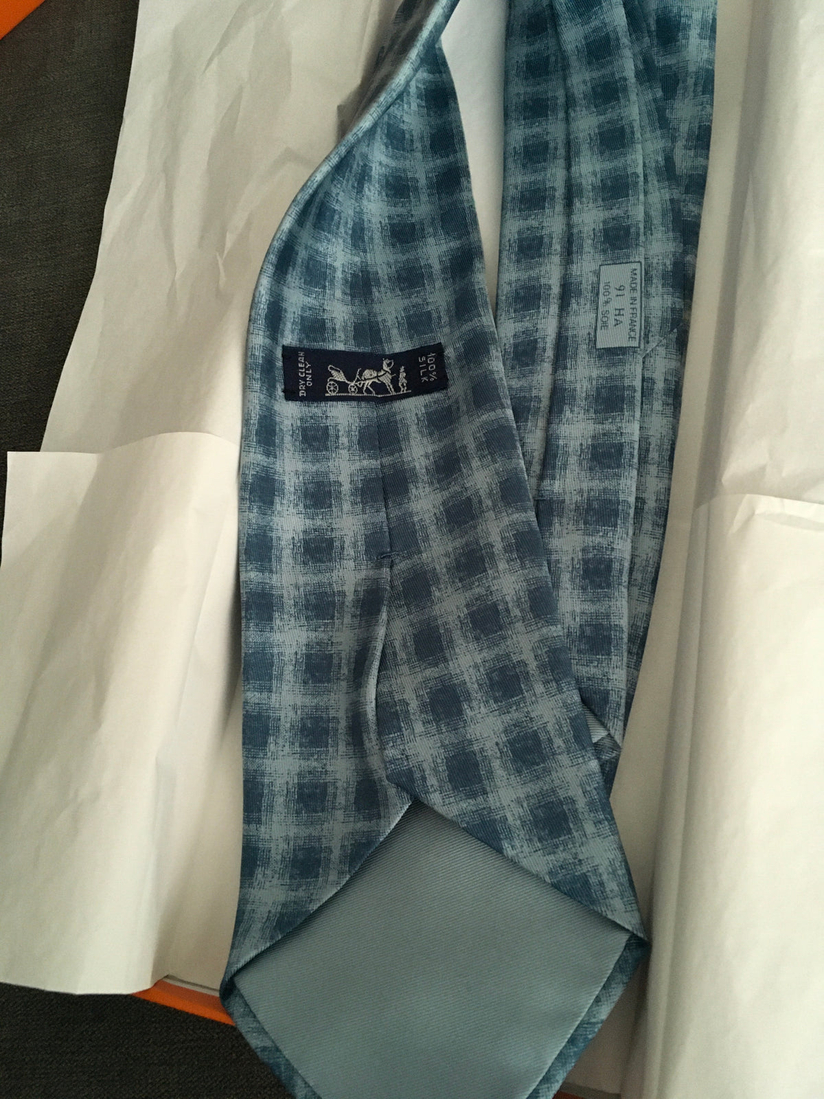 Hermès HERMES Paris Silk Blue Print Tie 91 HA 100% AUTHENTIC Men