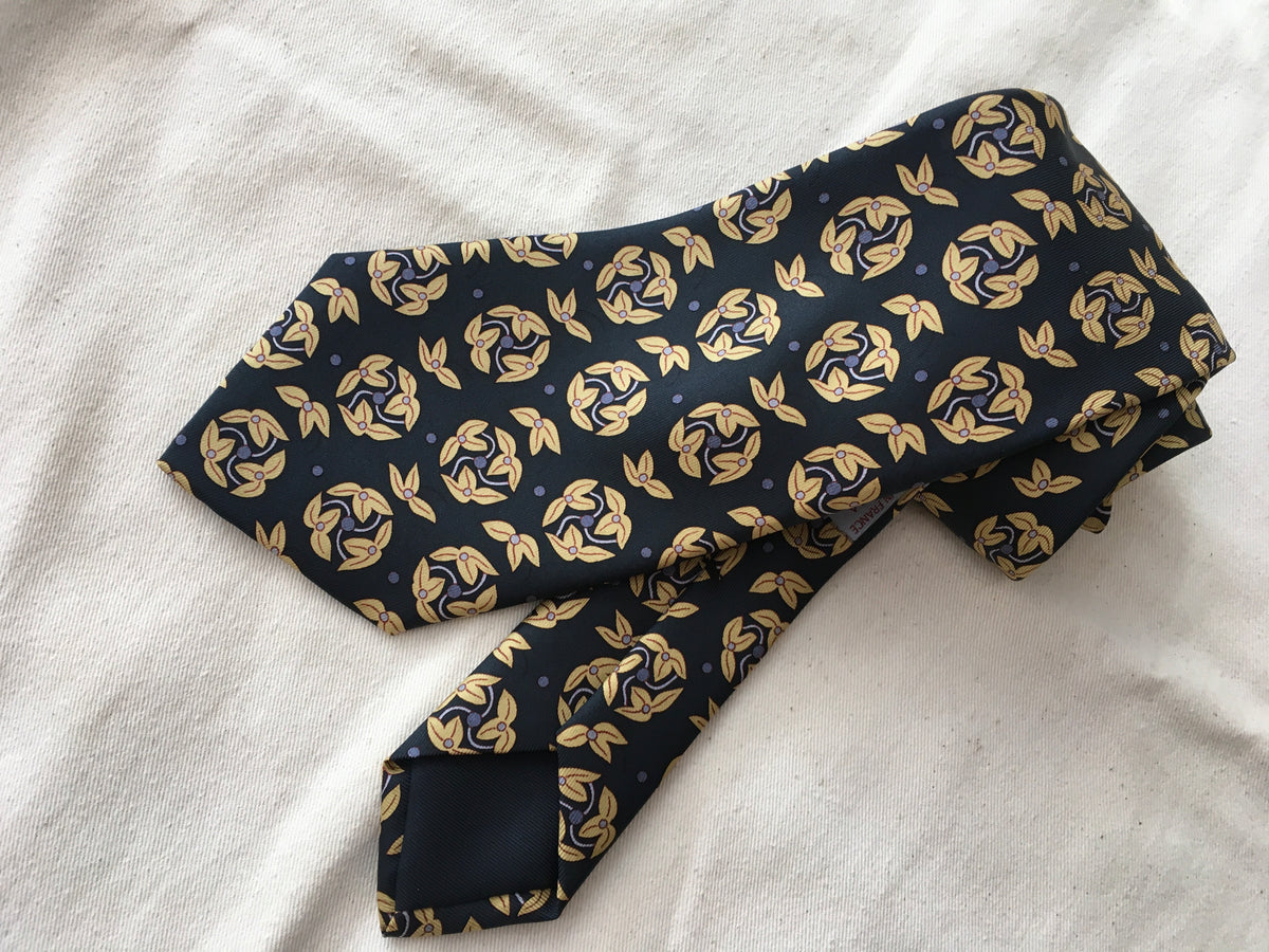 Hermès HERMES Paris Silk Floral Print Tie 7281 MA 100% AUTHENTIC Men