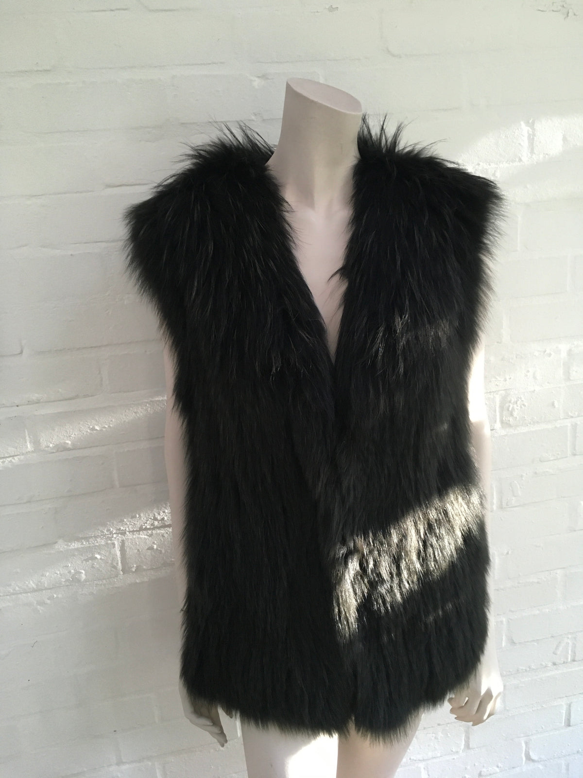 VINCE Women's Green Black Spruce Fox Fur Vest Gilet US 6 UK 10 Ladies