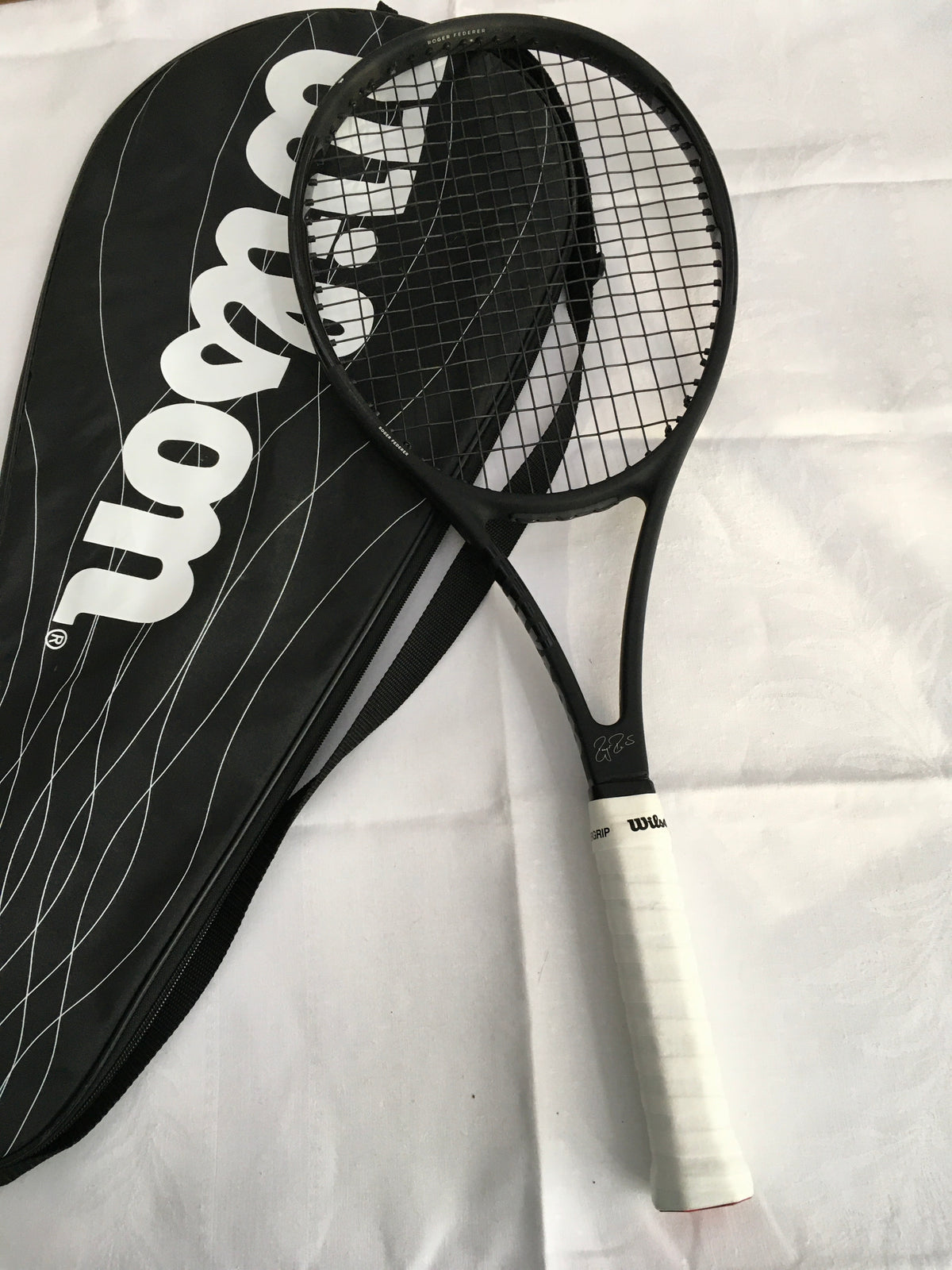Wilson Limited Edition Pro Staff RF97 Roger Federer Autograph