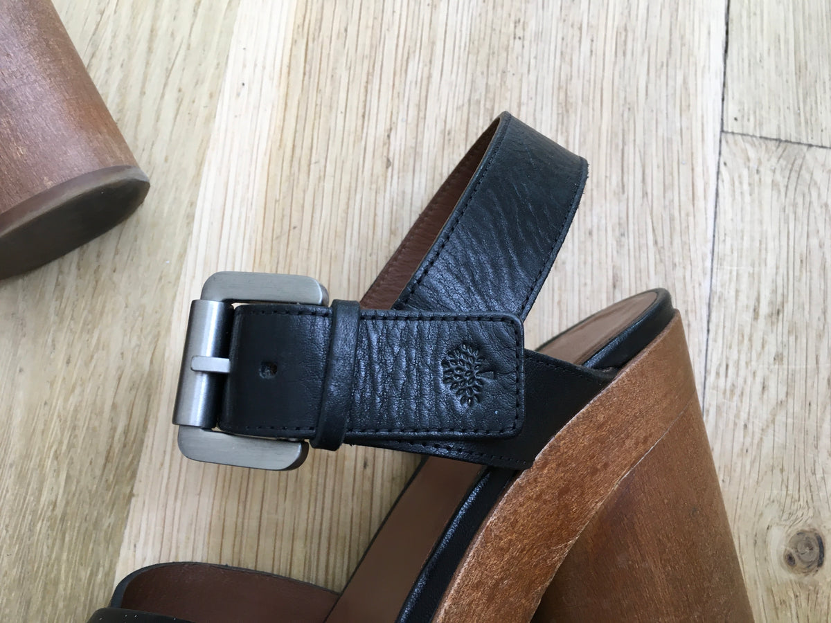 Mulberry black leather platform garden sandals Size 38 ladies
