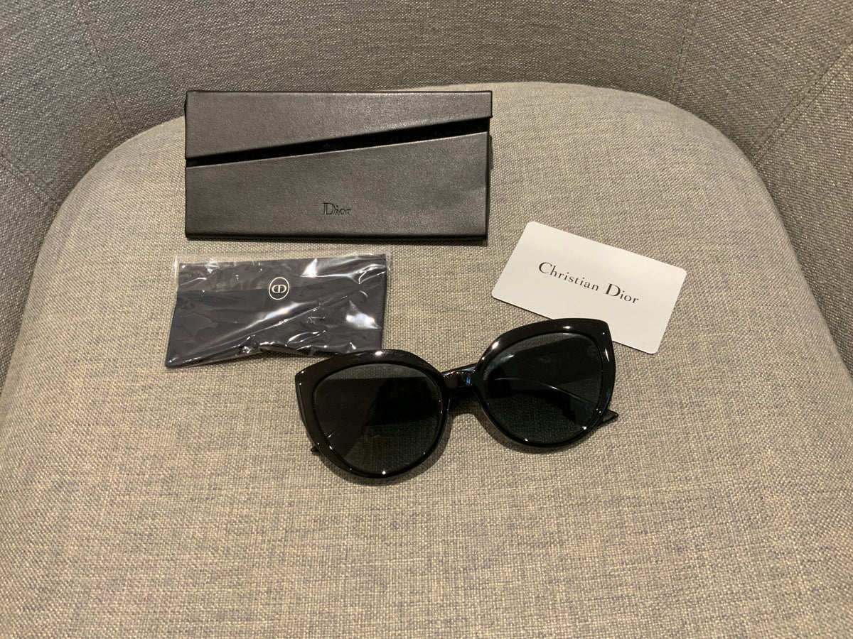 MOST WANTED Christian Dior DDIORF SUNGLASSES Includes original Dior case card ladies