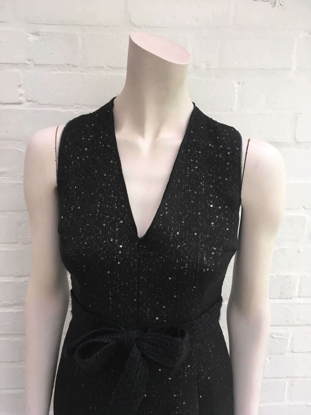 Giambattista Valli RUNAWAY Wool Sequins Shift Dress Size I 38 XXS Ladies