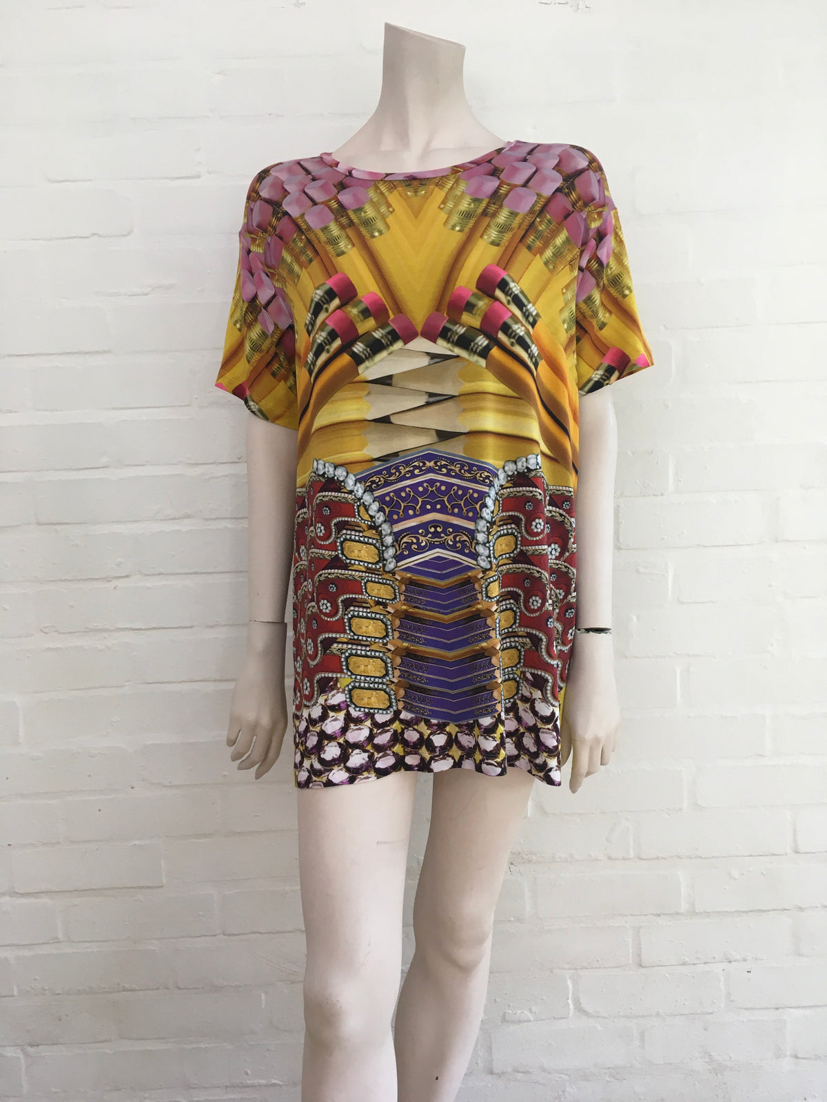MARY KATRANTZOU Runaway Pencils Printed Short Sleeve T-shirt Size M medium ladies