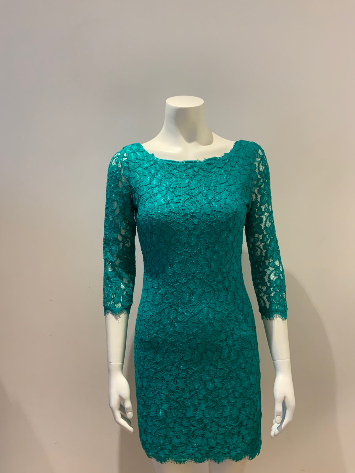 Diane von Furstenberg Zarita lace mini dress Size US 4 UK 8 S SMALL ladies