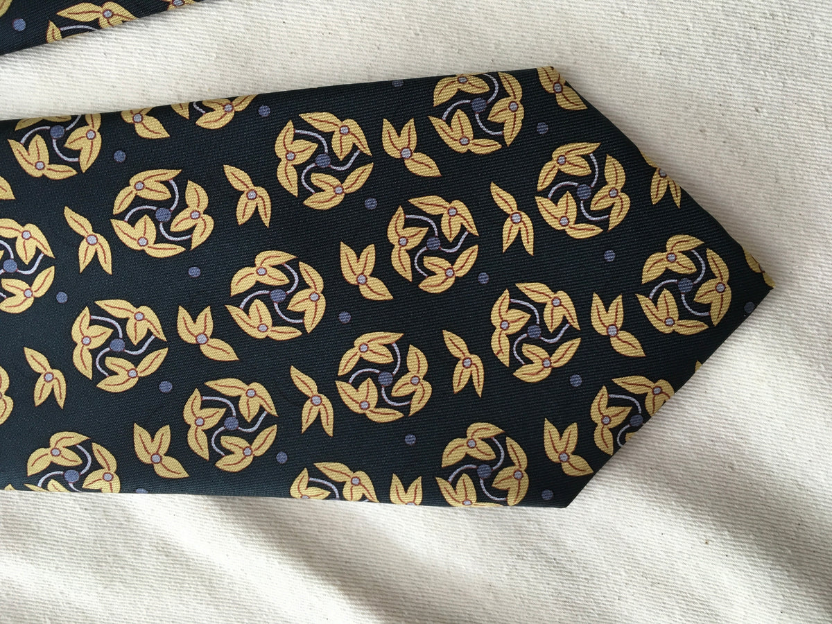 Hermès HERMES Paris Silk Floral Print Tie 7281 MA 100% AUTHENTIC Men