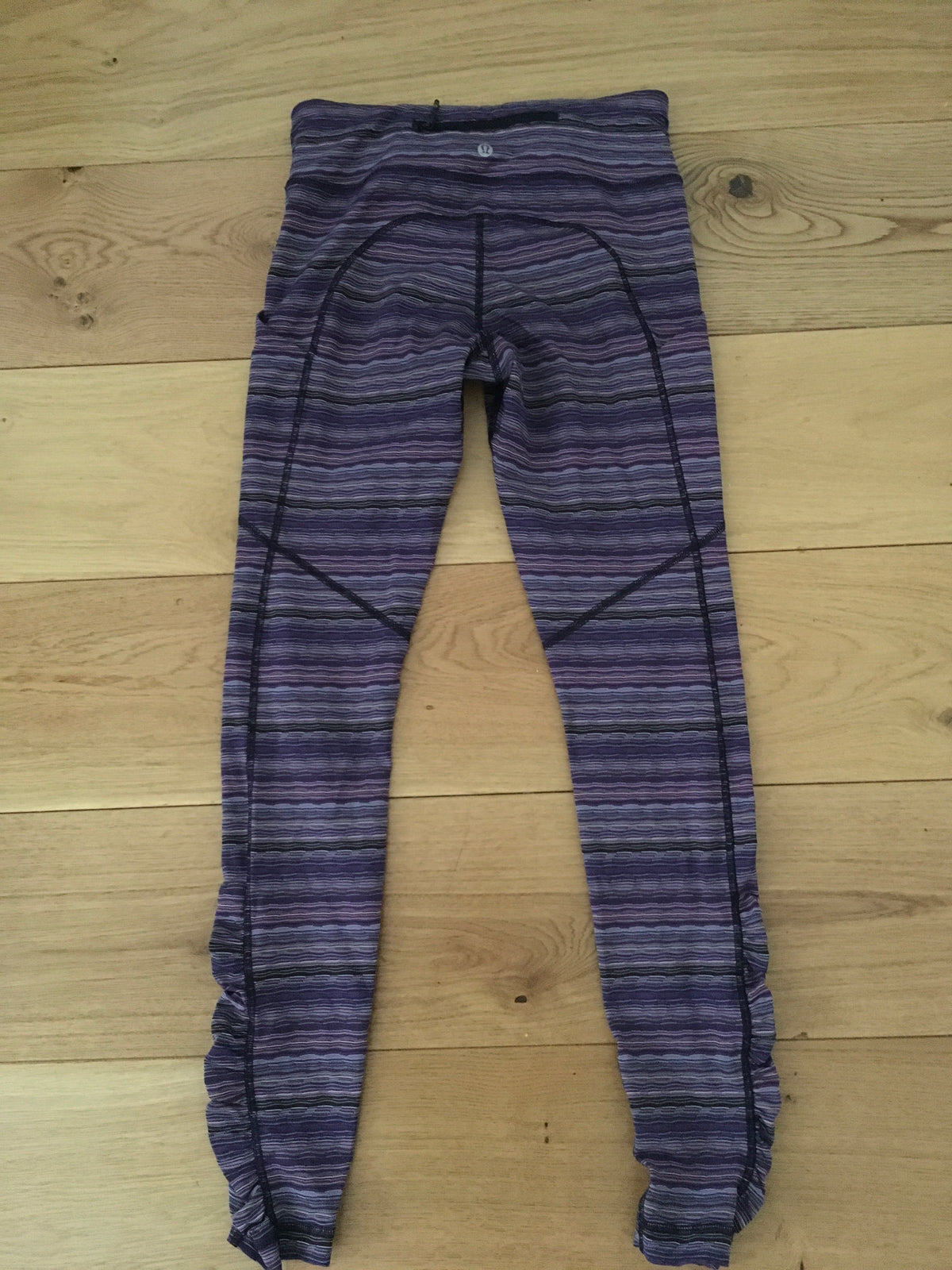 Lululemon Striped Leggings size US 6 UK 10 ladies