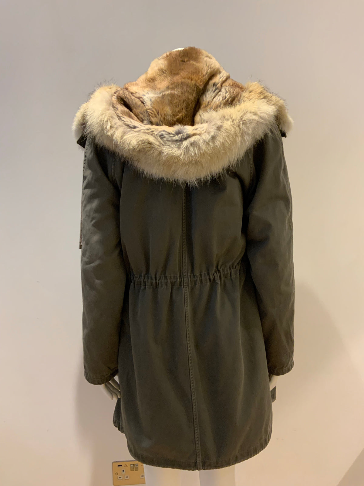 Yves Salomon Army Collection natural coyote fur jacket Sz F 36 S Small ladies