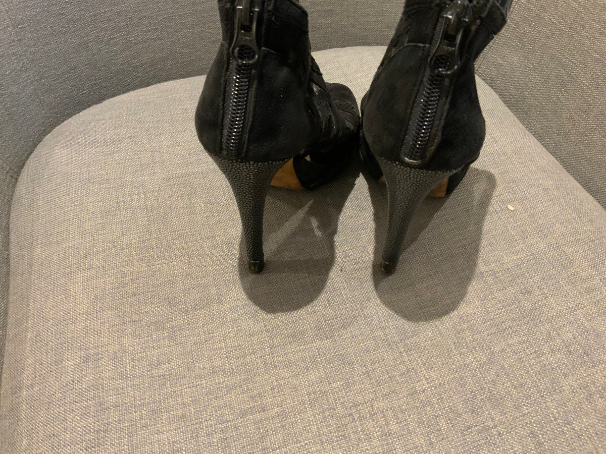 $1275 CHRISSIE MORRIS Suede Mesh Accents Booties Heels Size 36 UK 3 US 6 ladies