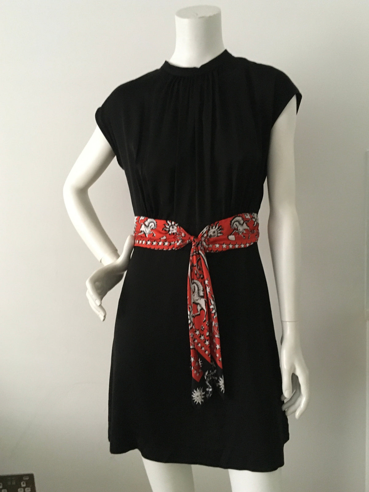 SANDRO Paris 2020 Black Contrast waist-tie satin dress Size M Medium ladies
