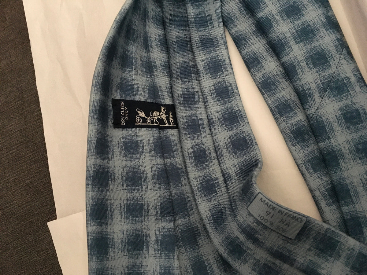 Hermès HERMES Paris Silk Blue Print Tie 91 HA 100% AUTHENTIC Men