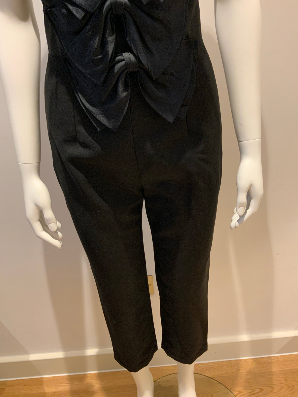 Givenchy 2021 wool halter bow jumpsuit MOST WANTED Size XXS US 0 UK 4 ladies