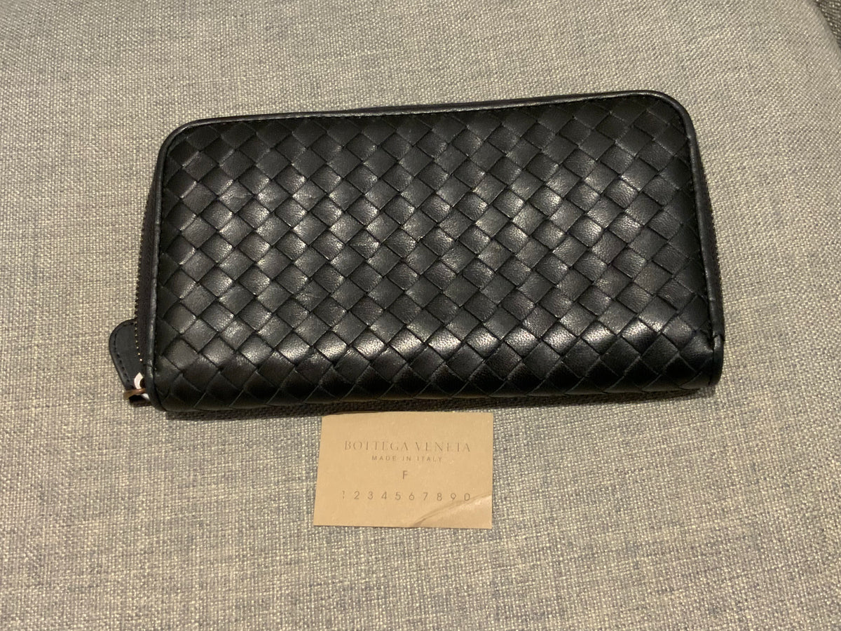 Bottega Veneta Leather Intrecciato Zip Around Wallet Black ladies