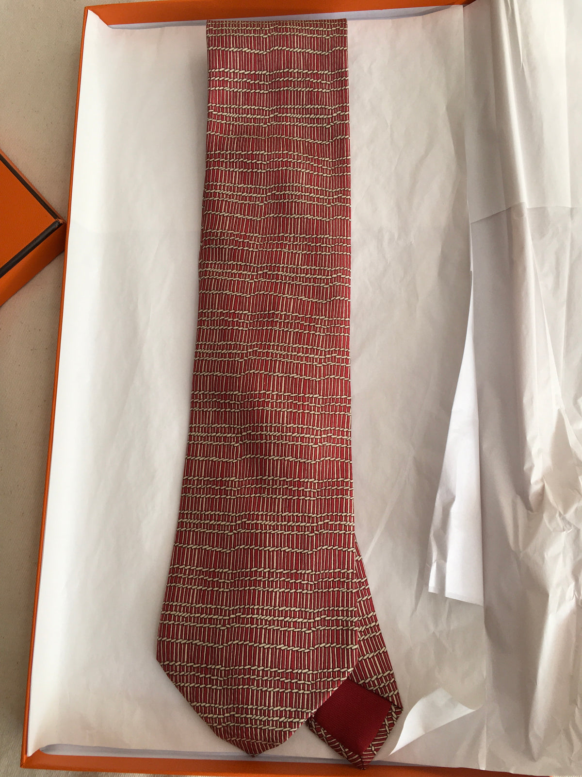 Hermès HERMES Paris Silk Red Print Tie 7820 UA 100% AUTHENTIC Men