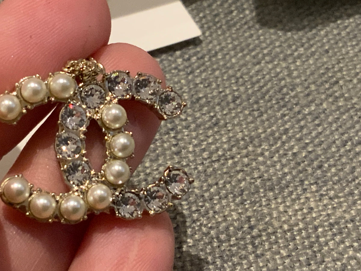 CHANEL 2020 Crystals & Pearls Large CC Drop Earrings ladies