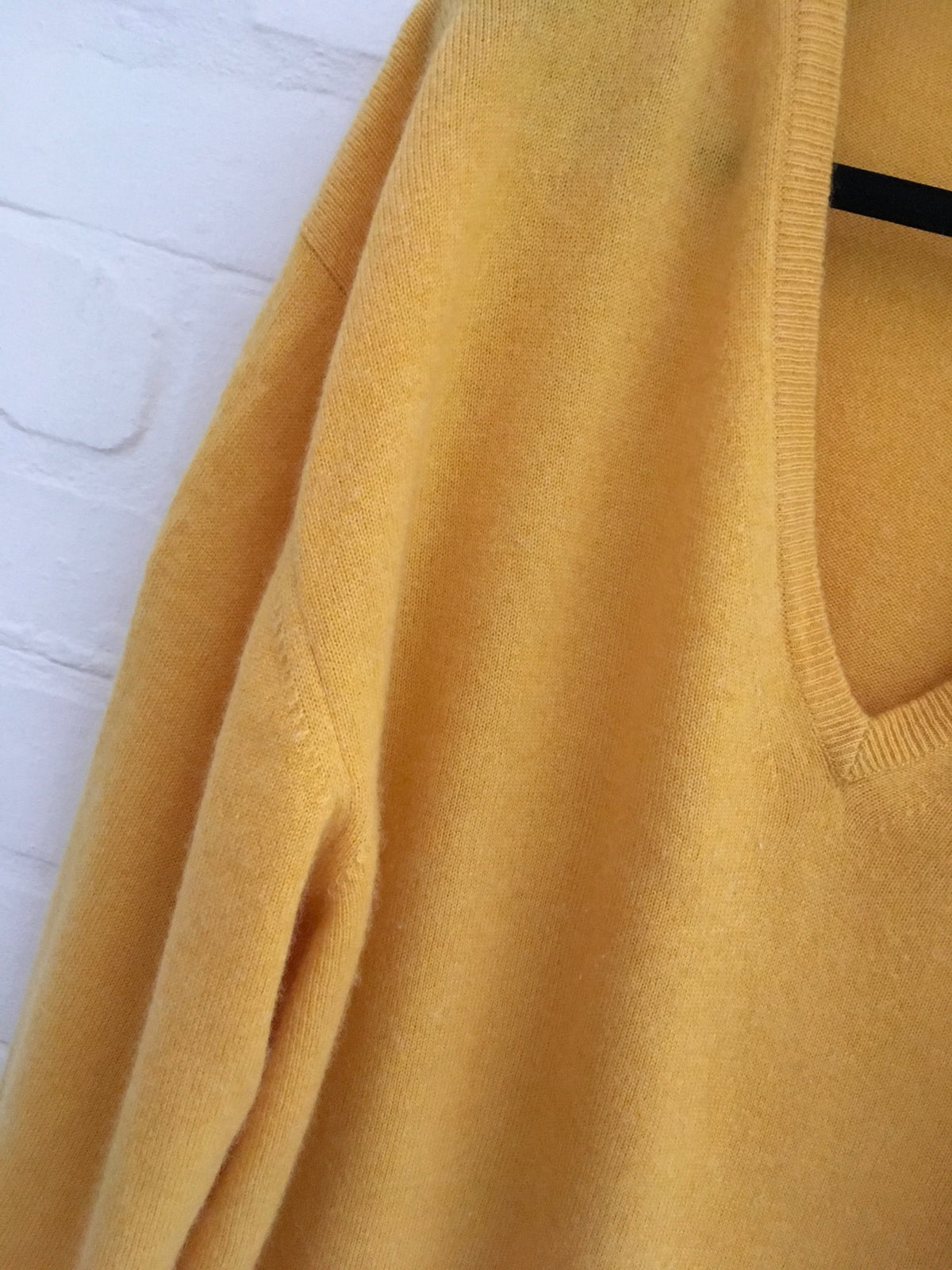 LORO PIANA Yellow Knit V-Neck PURE CASHMERE Sweater Jumper I 54 US 44 XXL Men
