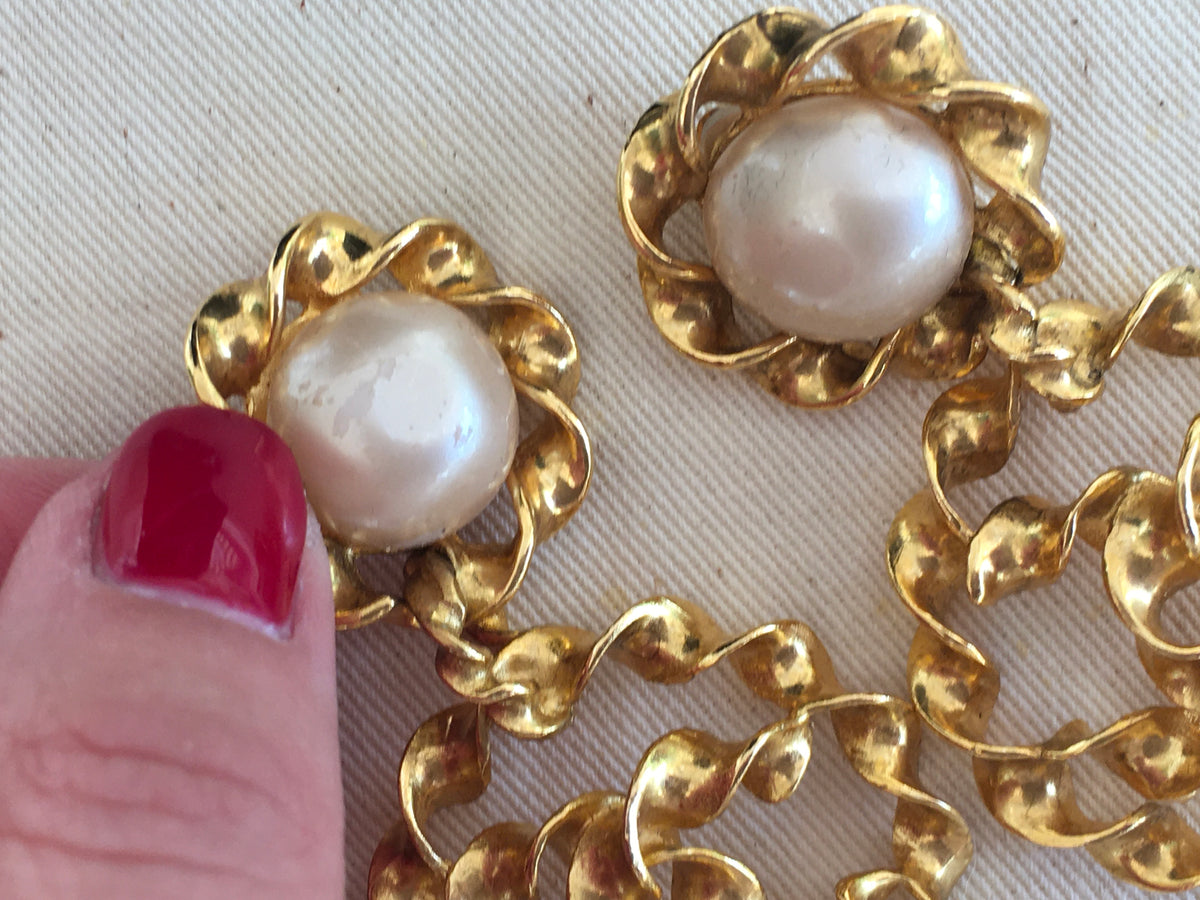 Chanel CC Twist Gold Faux Pearl Drop Earrings 1994 Vintage Huge Amazing LADIES