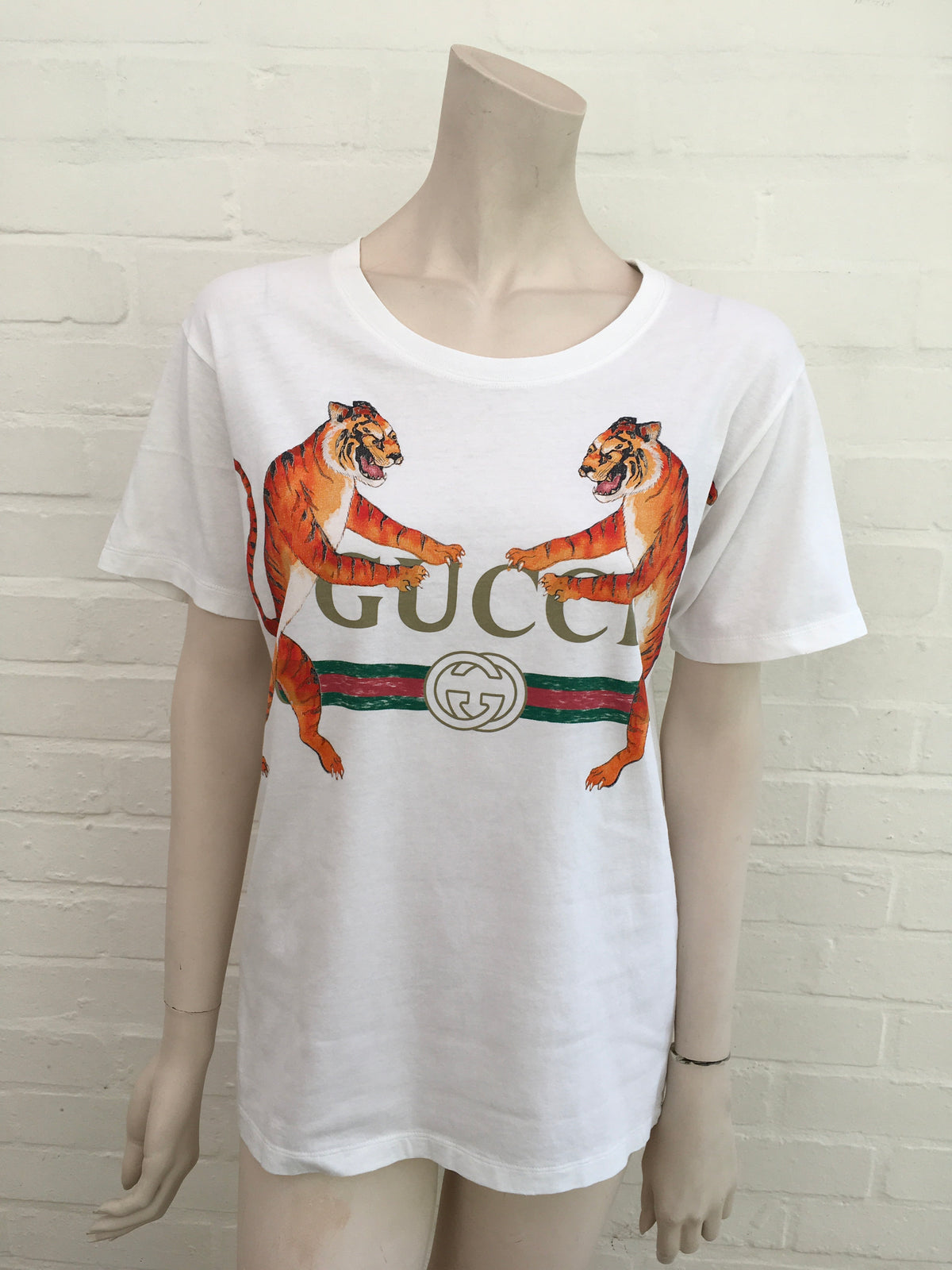 Gucci Tigers Roaring Vintage Look Logo White T-Shirt Size XXS ladies