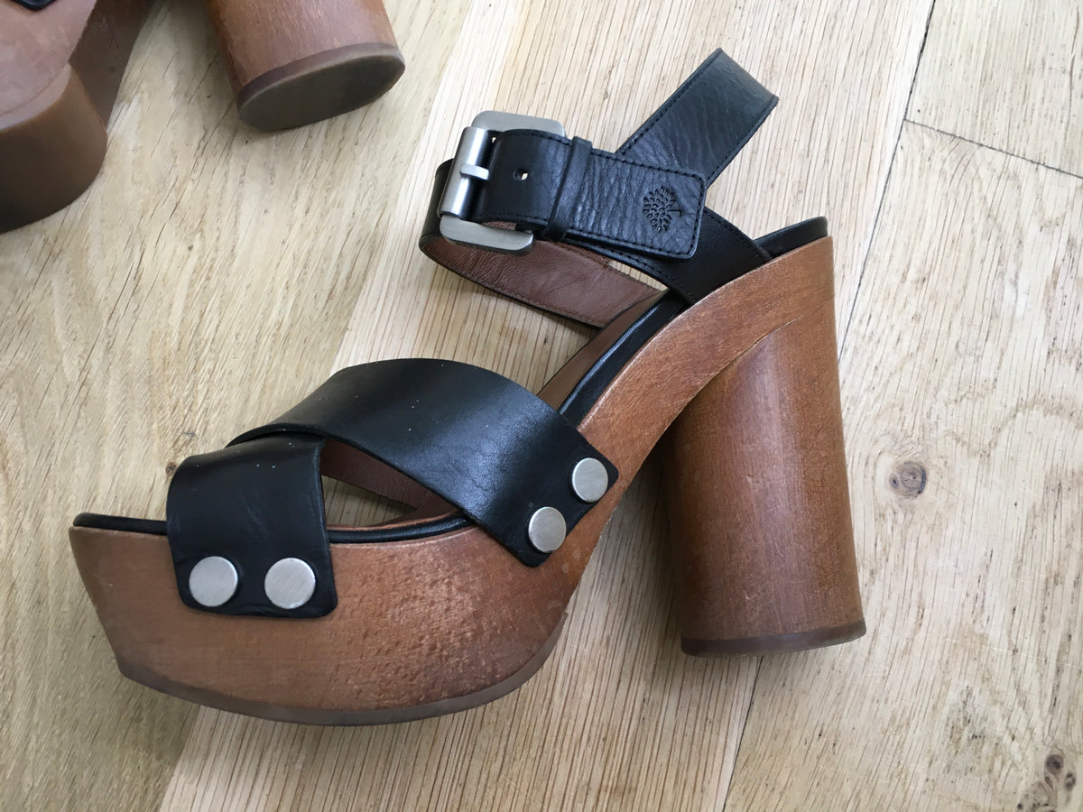 Mulberry black leather platform garden sandals Size 38 ladies