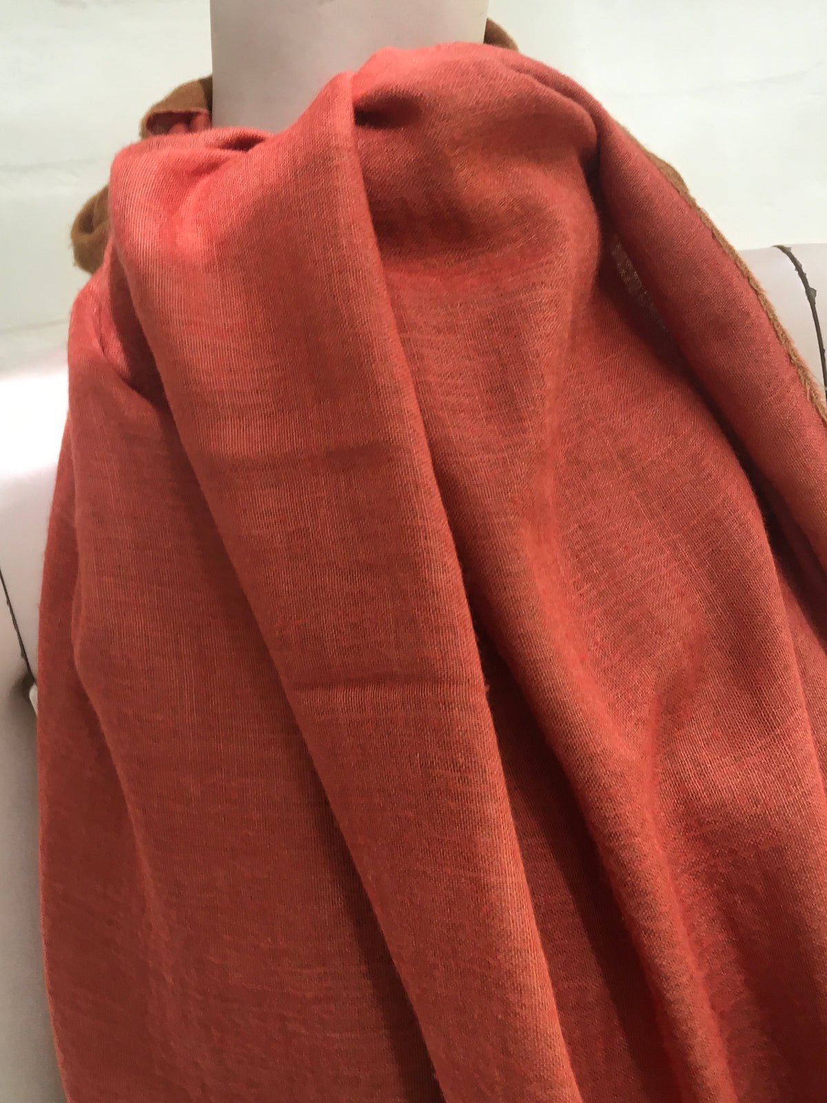 Salvatore Ferragamo Cashmere Knit Orange Knit Shawl Scarf ladies