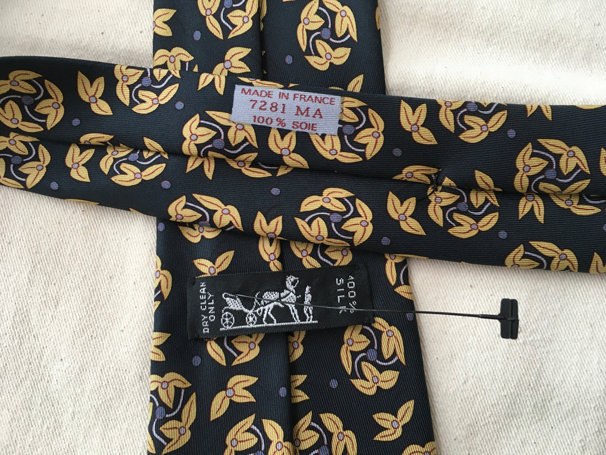 Hermès HERMES Paris Silk Floral Print Tie 7281 MA 100% AUTHENTIC Men