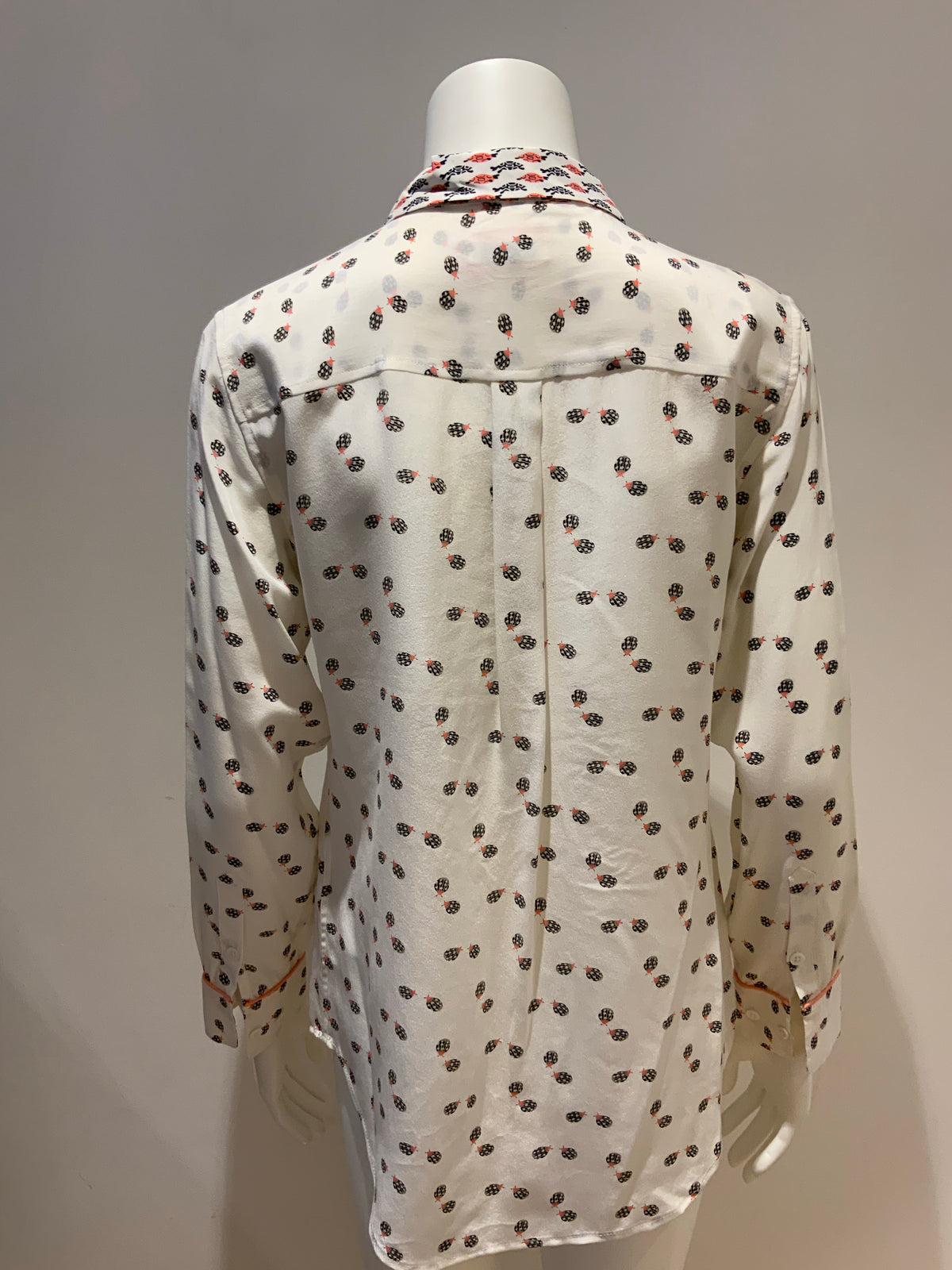 EQUIPMENT Slim Signature Ladybug Print Shirt BLOUSE SIZE S/P Small ladies