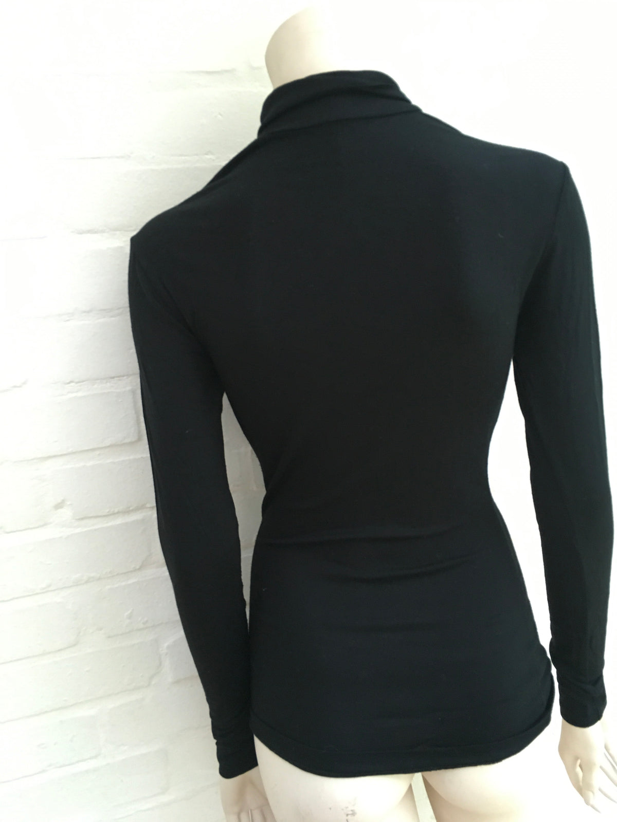 Yazbukey Sequins Broken Heart Long Sleeve Top Beautiful Ladies