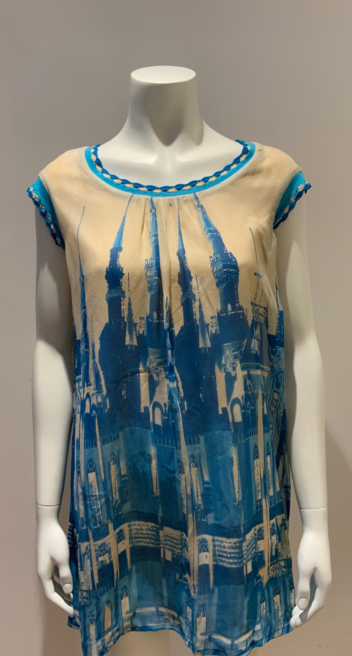Cacharel RUNAWAY Silk City Cathedral Print Mini Dress Size F 34 UK 6 US 2 ladies