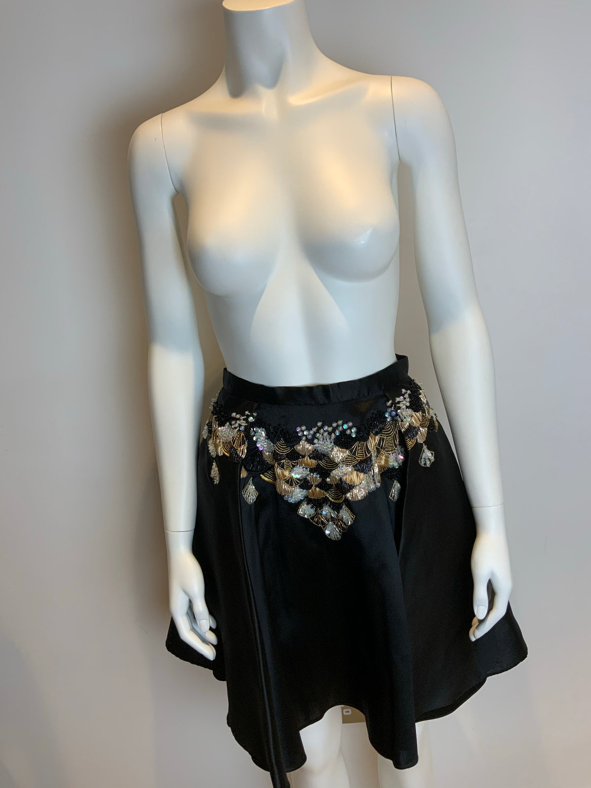 Razan Alazzouni Runaway Zibeline Scutes Skirt Size F 32 US 0 UK 4 ladies