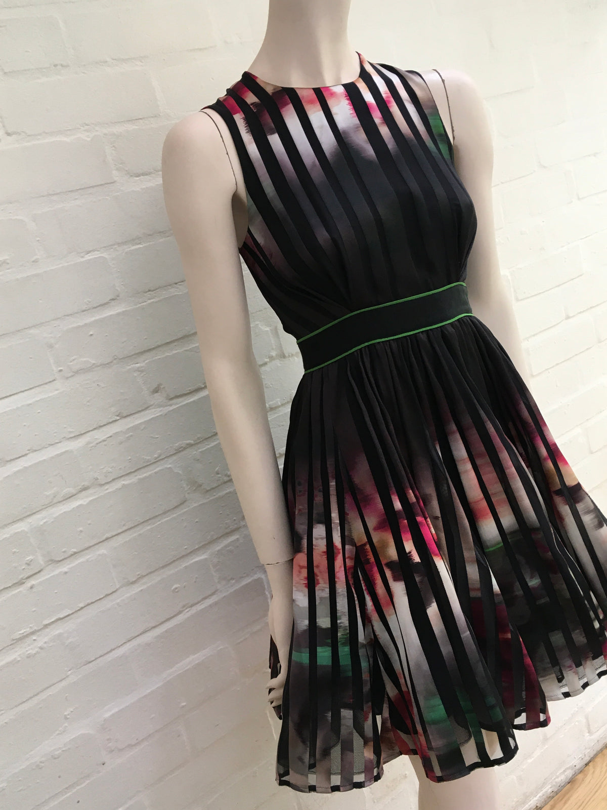 ELIE SAAB Black sheer tapes multicolor floral pattern Dress F 34 ladies