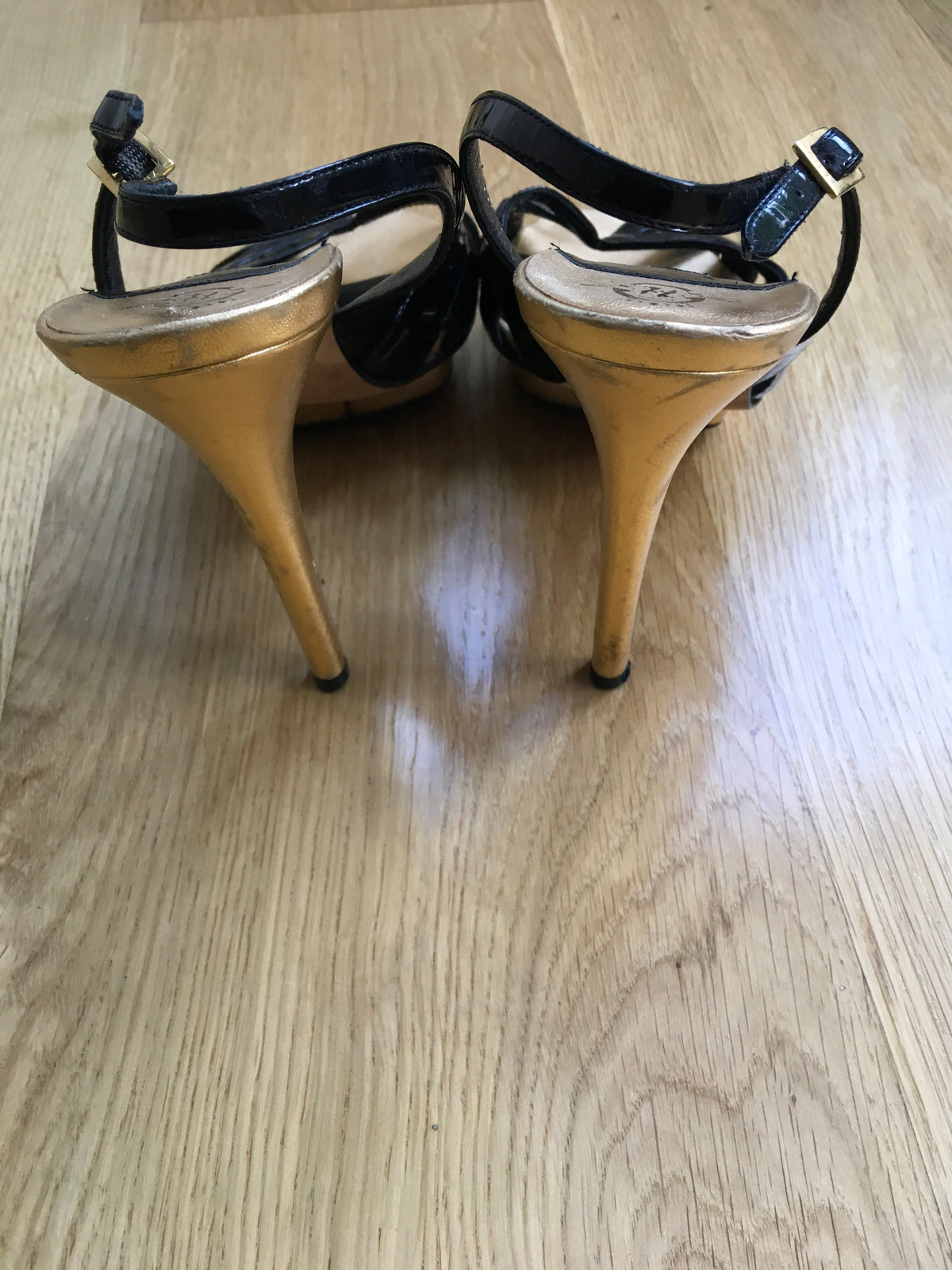 GINA BLACK GOLD PATENT LEATHER SANDALS SHOES ladies